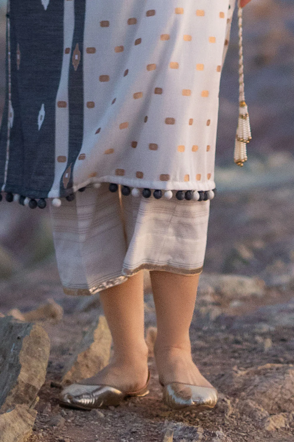 2 Piece Jacquard Suit - Image 5