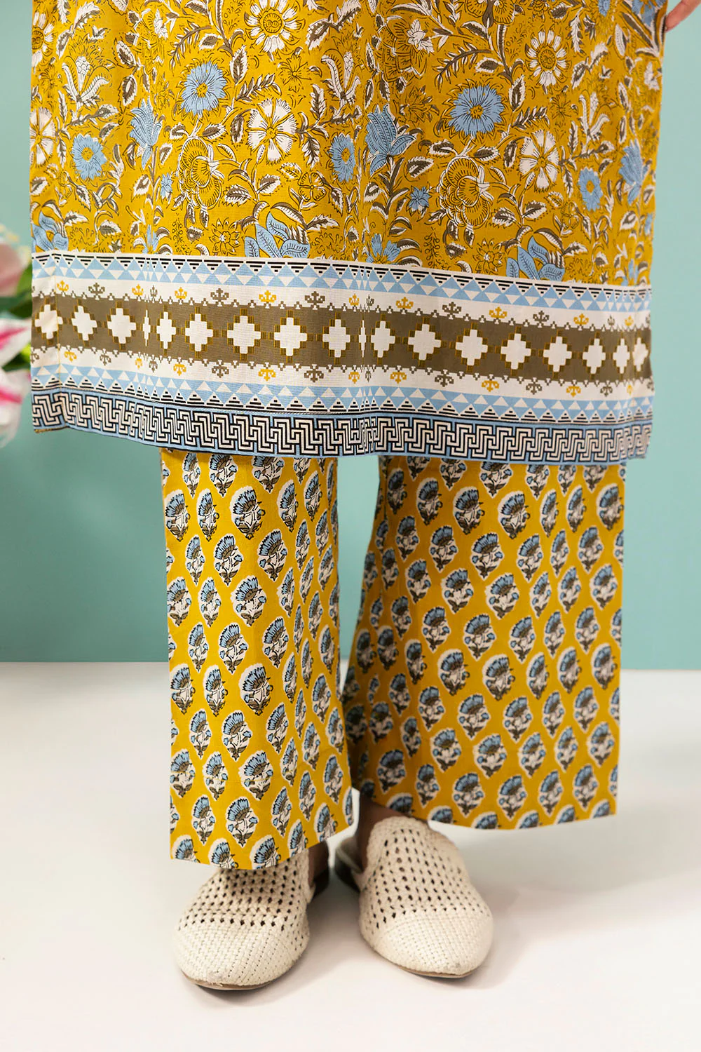 2 Piece Printed Lawn Suit - Image 6