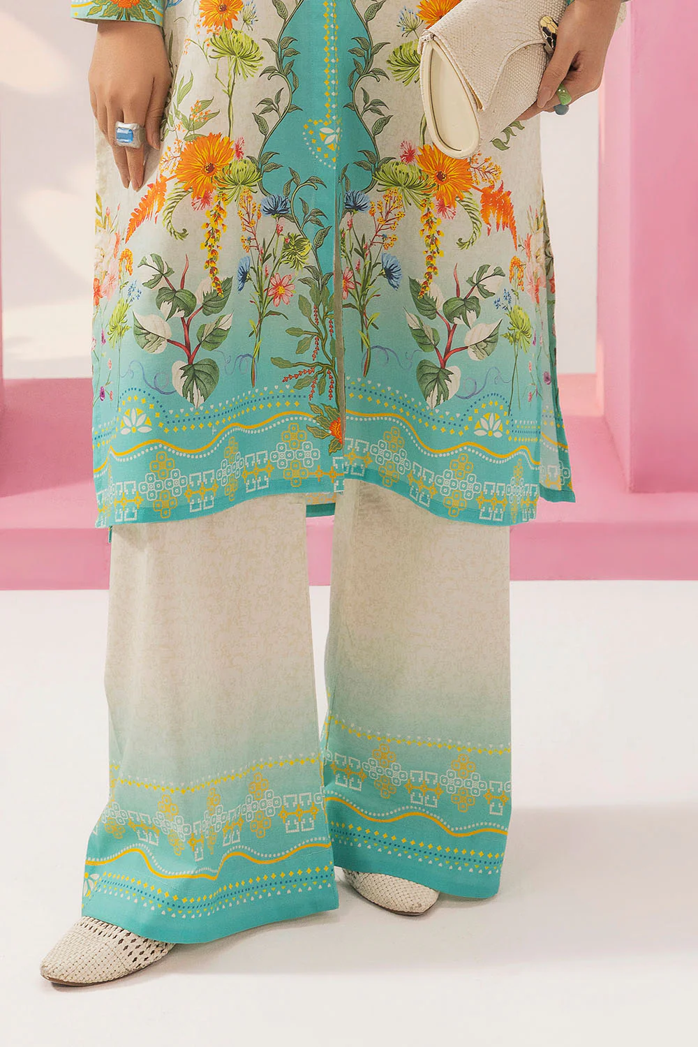 2 Piece Printed Lawn Suit - Image 4
