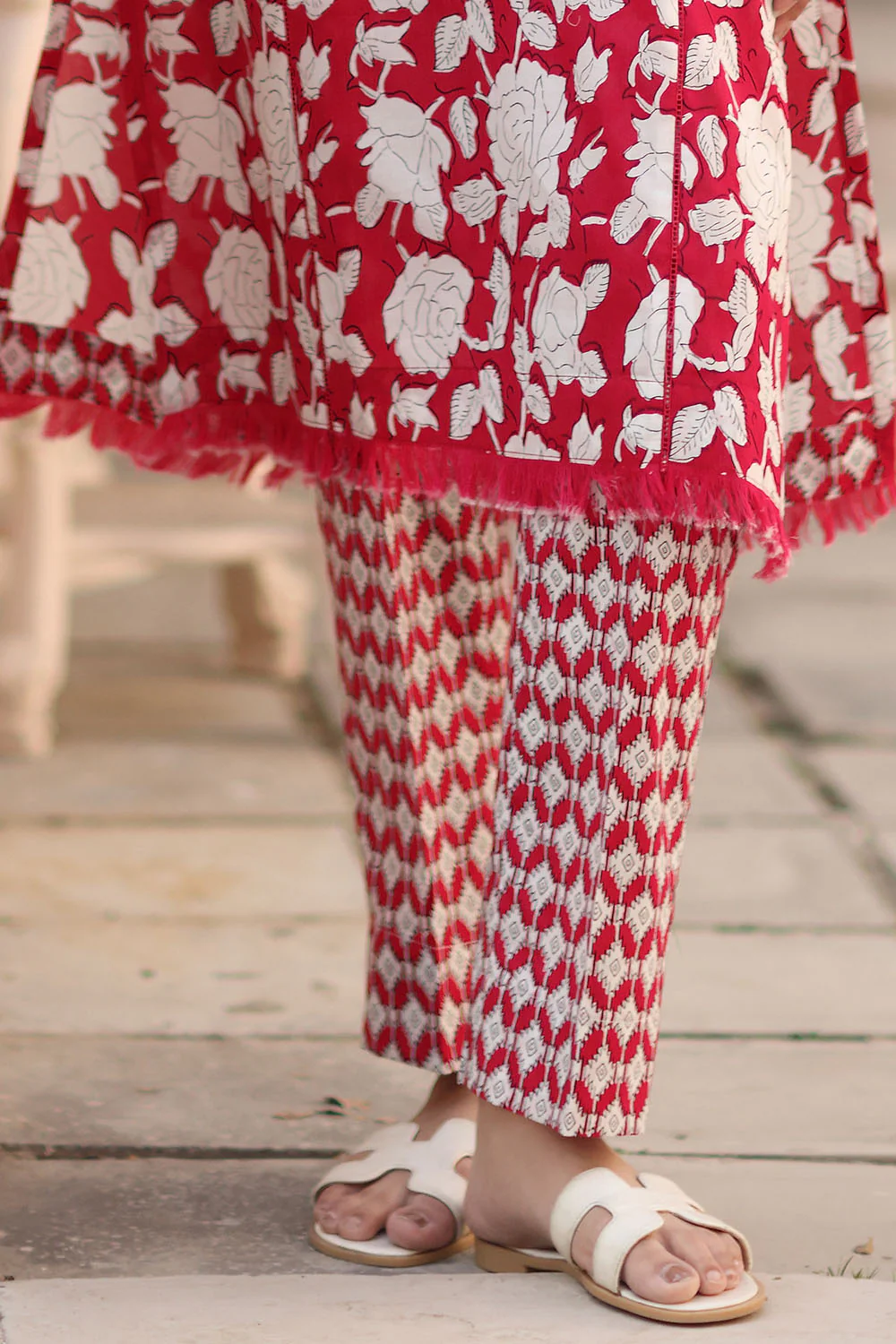 2 Piece Printed Lawn Suit - Image 5