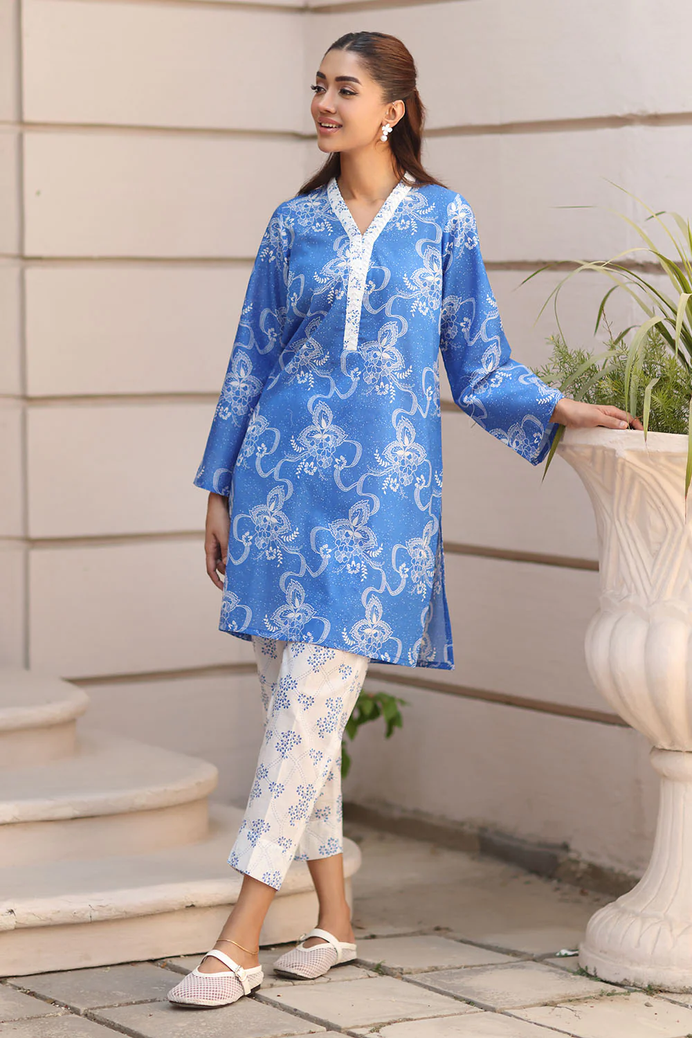 2 Piece Printed Lawn Suit - Image 6
