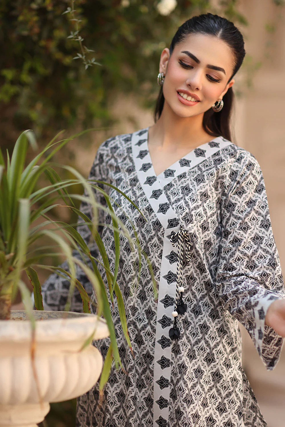 2 Piece Printed Lawn Suit - Image 3