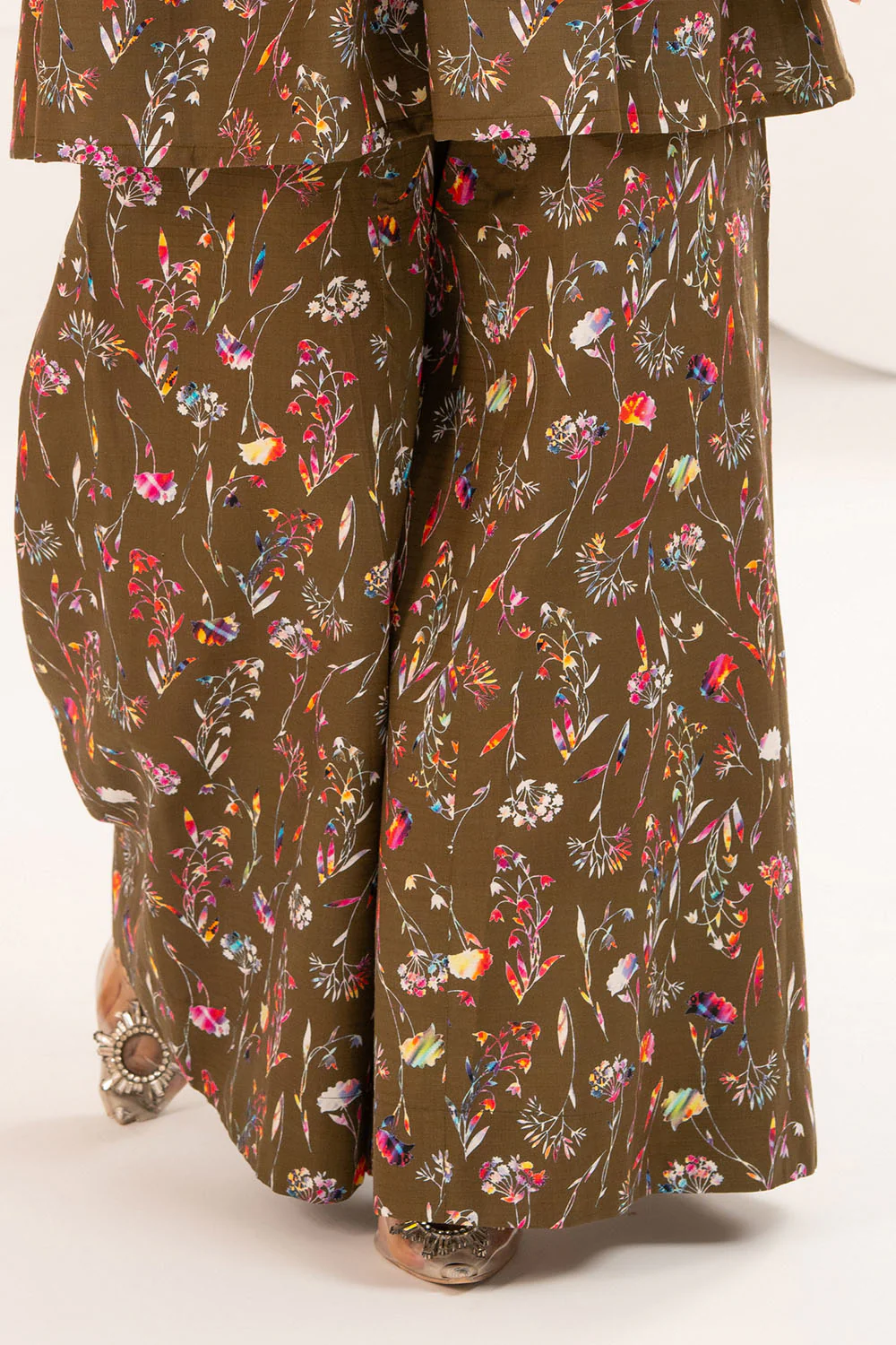 2 Piece Printed Slub Viscose Suit - Image 7