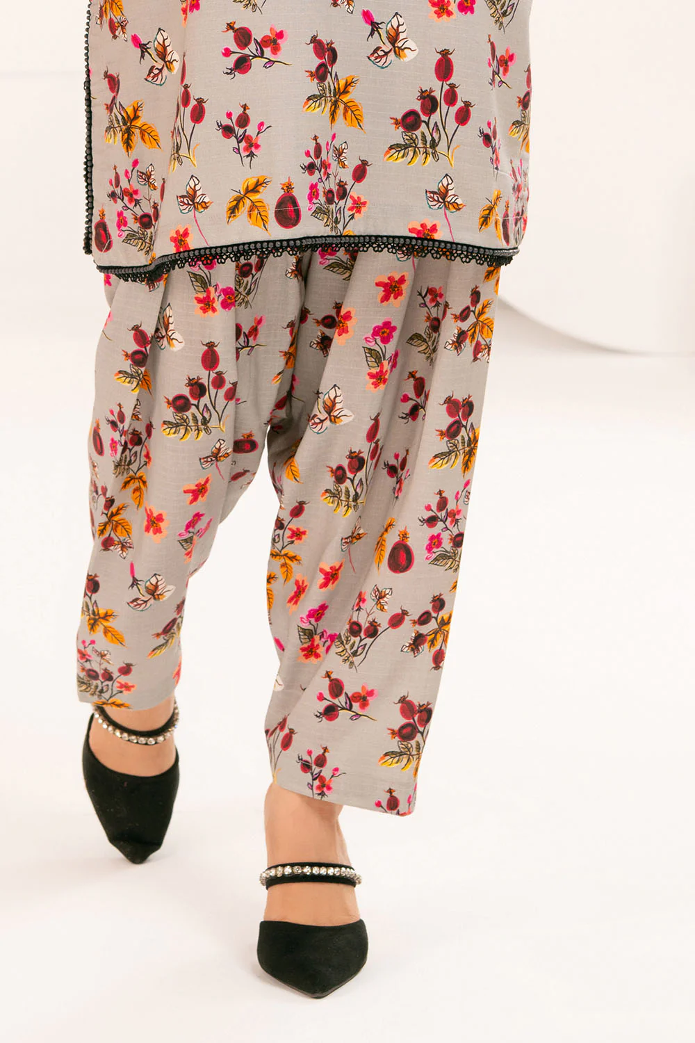 2 Piece Printed Slub Viscose Suit - Image 5