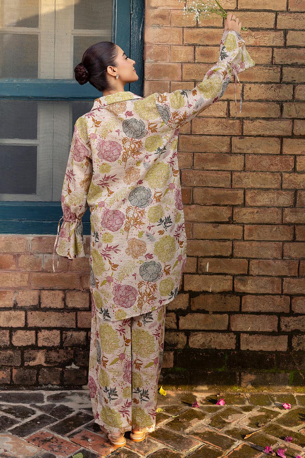 2 Piece Printed Zari Stripe Self Jacquard Suit - Image 4
