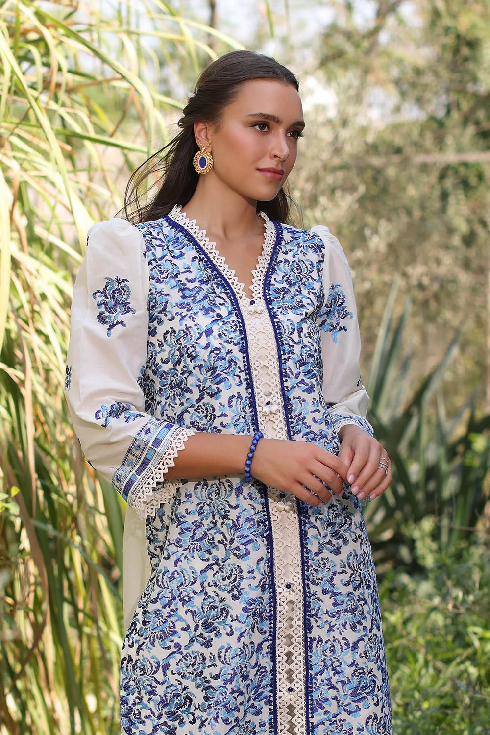 2 Piece Unstitched Embroidered Lawn Suit - Image 6