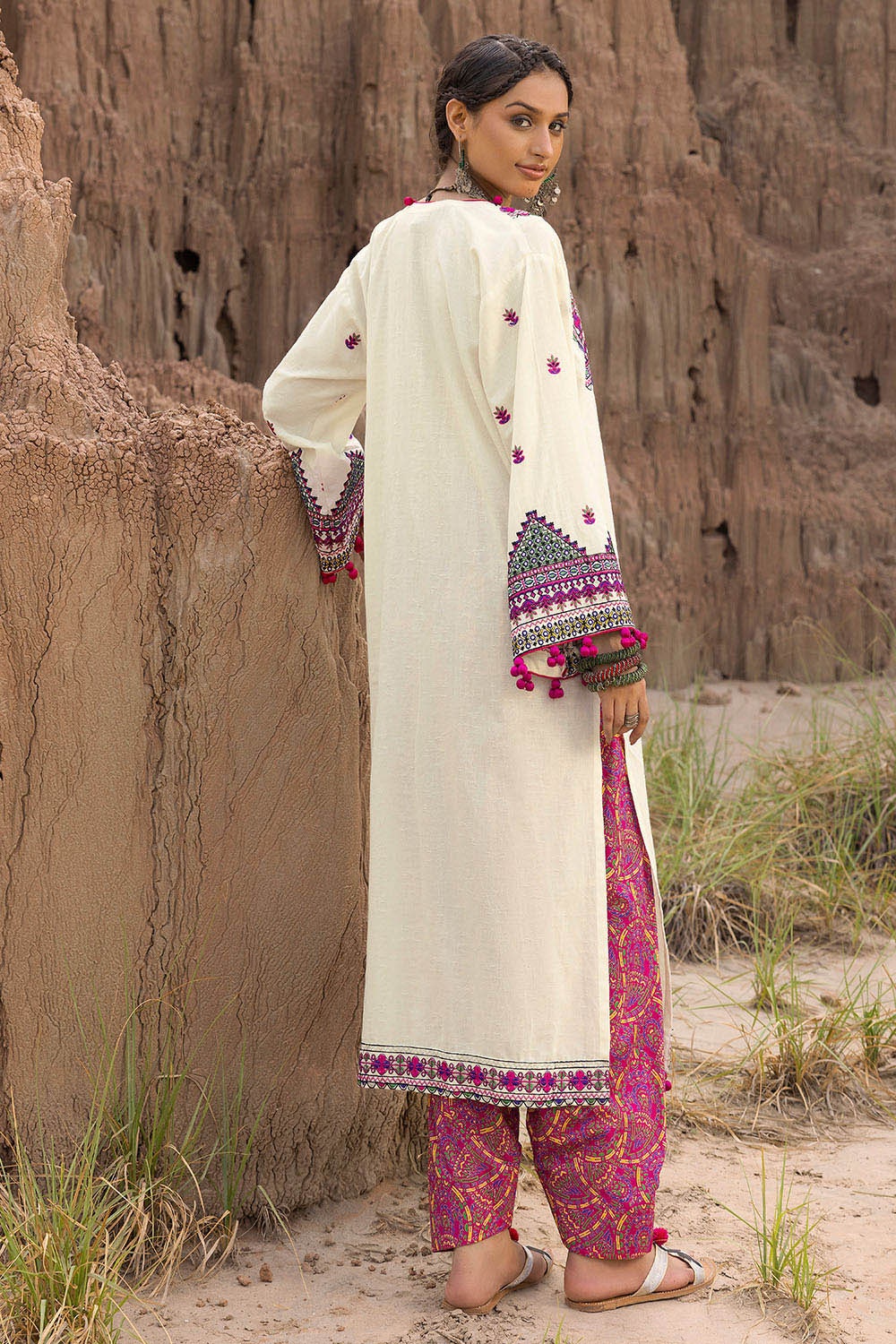 2 Piece Unstitched Embroidered Self Jacquard Suit - Image 3