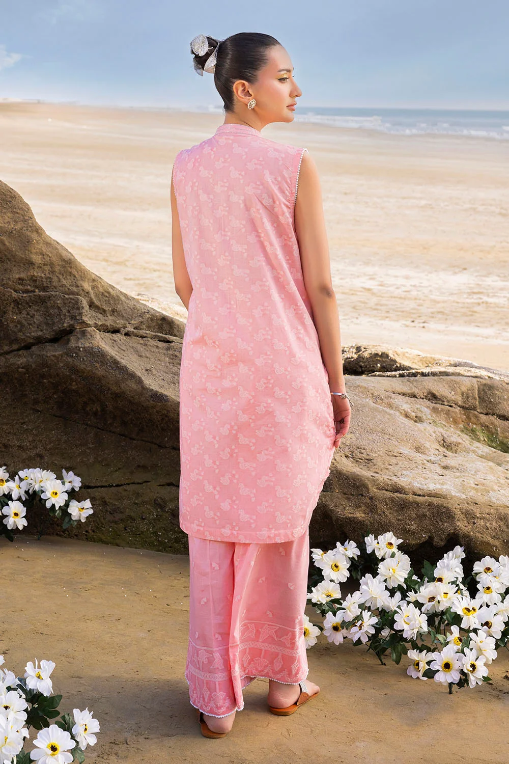 2 Piece Unstitched Jacquard Suit - Image 6