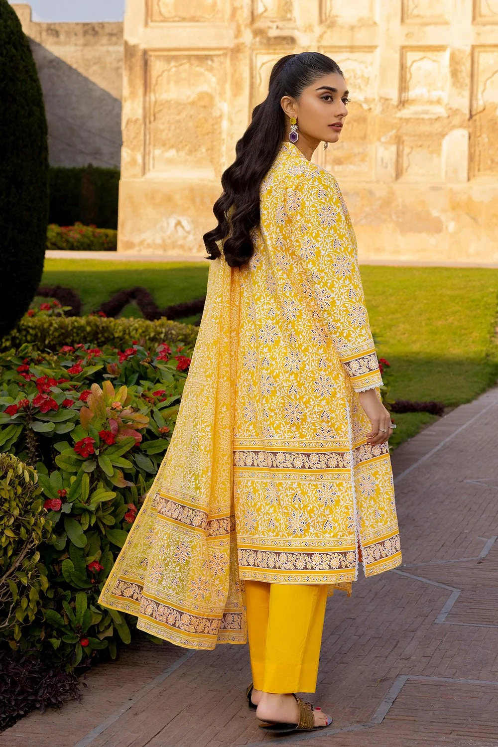 3 Piece Corduroy Block Printed Suit - Image 5