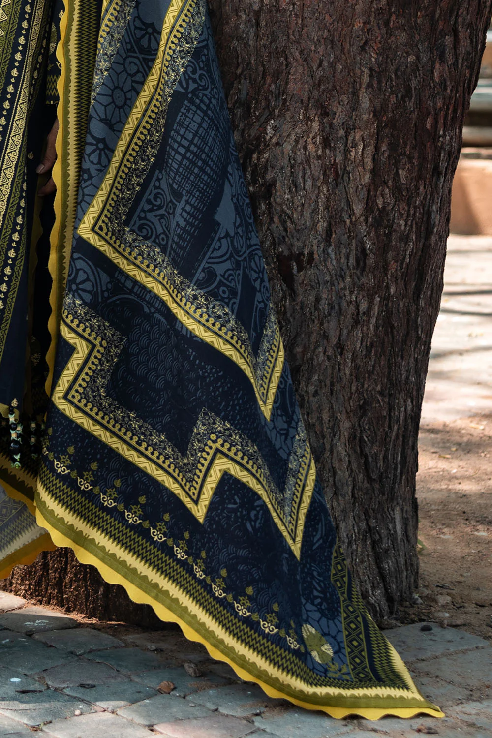 3 Piece Digital Printed Linen Khaddar Suit with Dupatta - Image 5