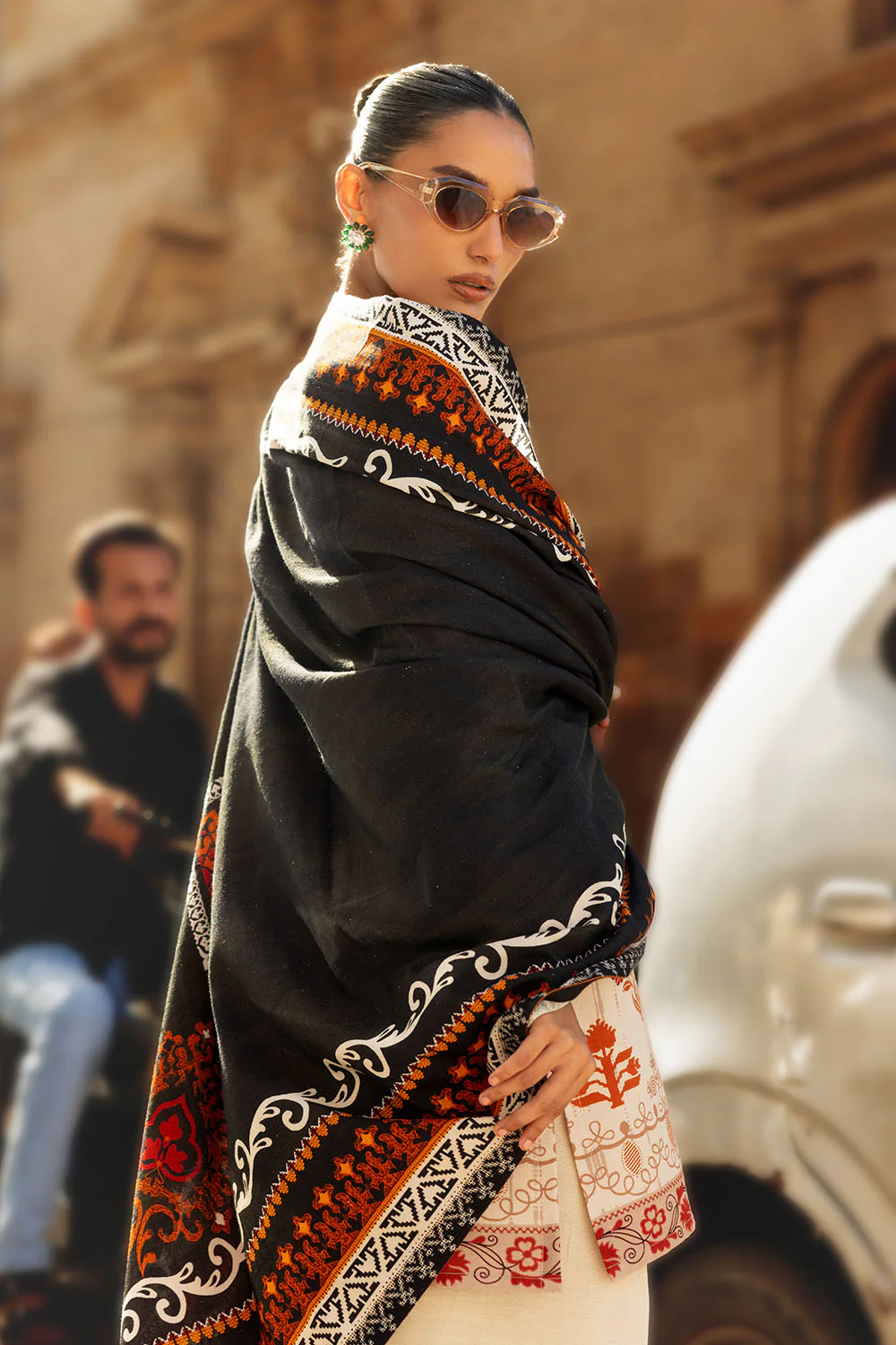 3 Piece Digital Printed Linen Khaddar Suit with Dupatta - Image 4