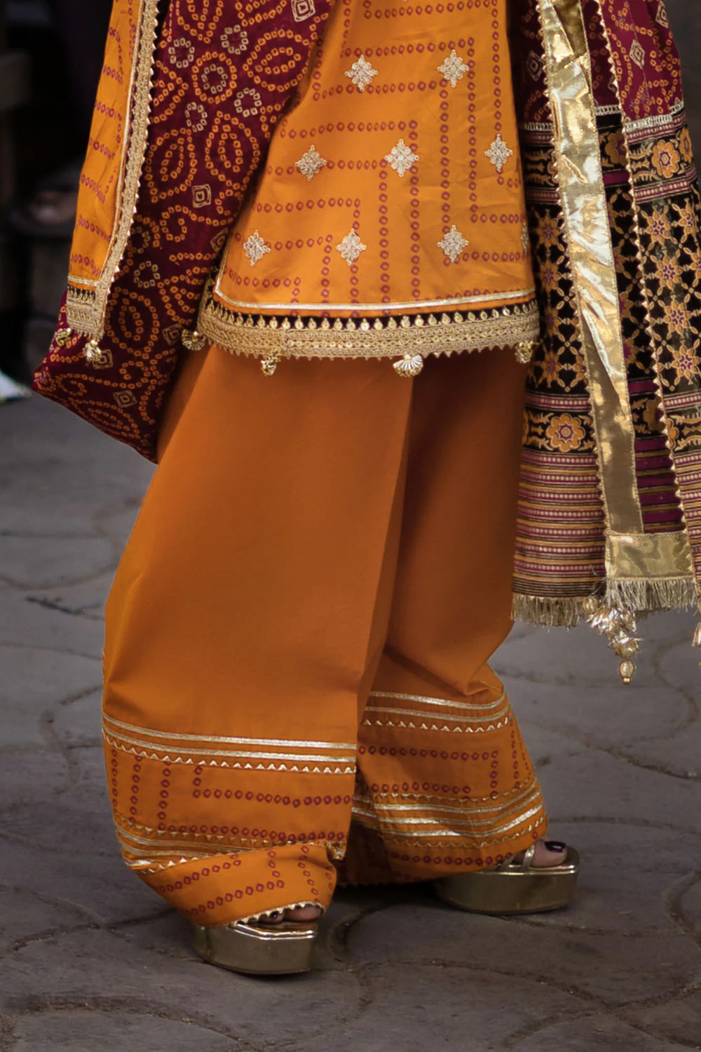 3 Piece Embroidered Gold and Lacquer Printed Lawn Suit with Gold and Lacquer Printed Chiffon Dupatta and Dyed Trouser - Image 5
