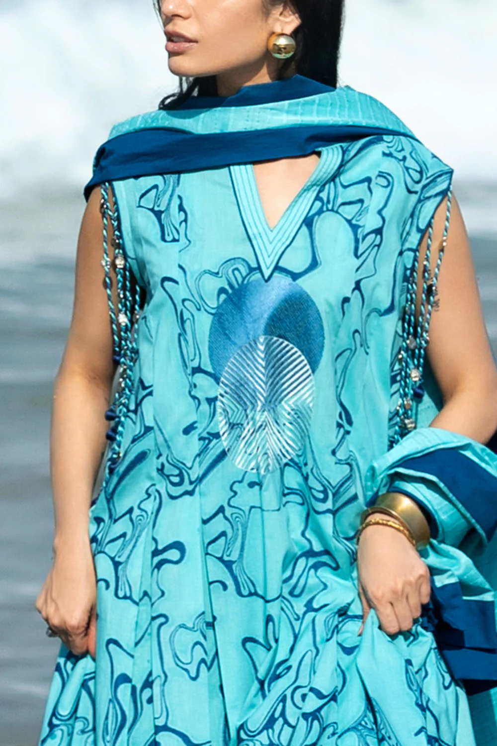 3 Piece Embroidered Jacquard Suit with Cotton Leno Dupatta - Image 2