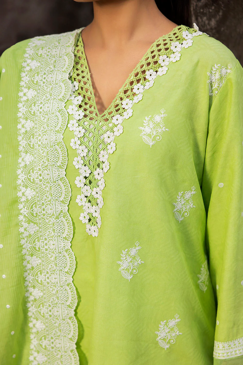 3 Piece Embroidered Jacquard Suit with Embroidered Denting Dupatta - Image 2