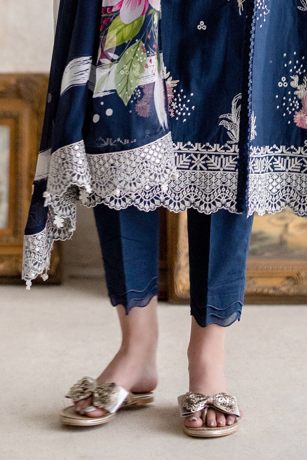 3 Piece Embroidered Lawn Suit with Chiffon Dupatta and Borders - Image 5