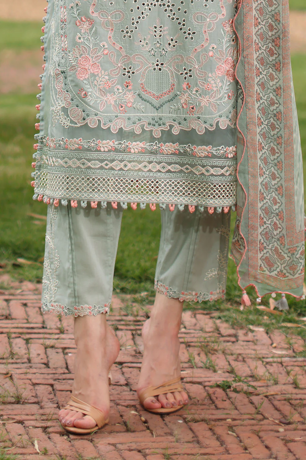 3 Piece Embroidered Lawn Suit with Chiffon Dupatta - Image 4