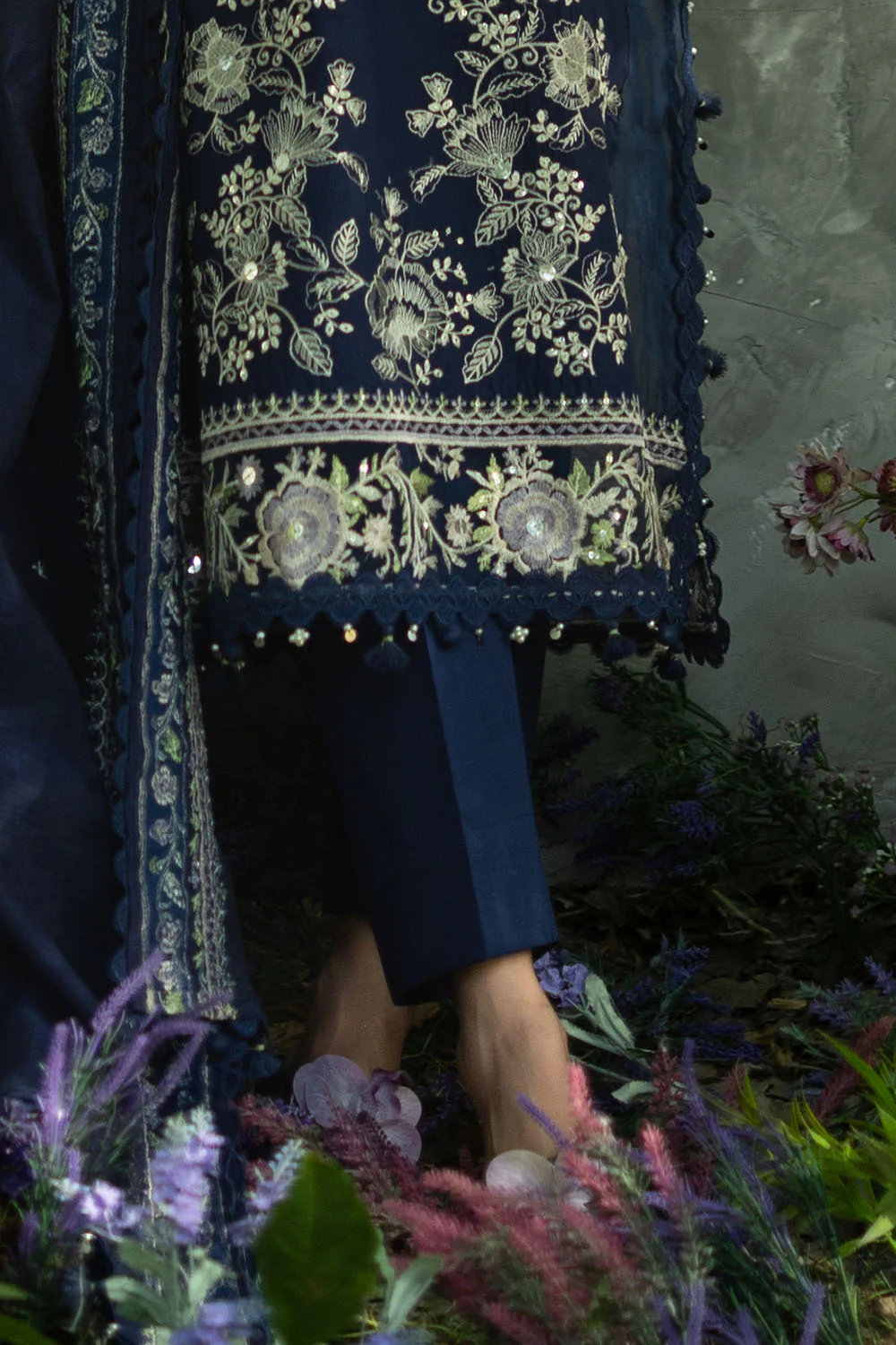 3 Piece Embroidered Lawn Suit with Embroidered Borders and Embroidered Khaddi Net Dupatta - Image 5