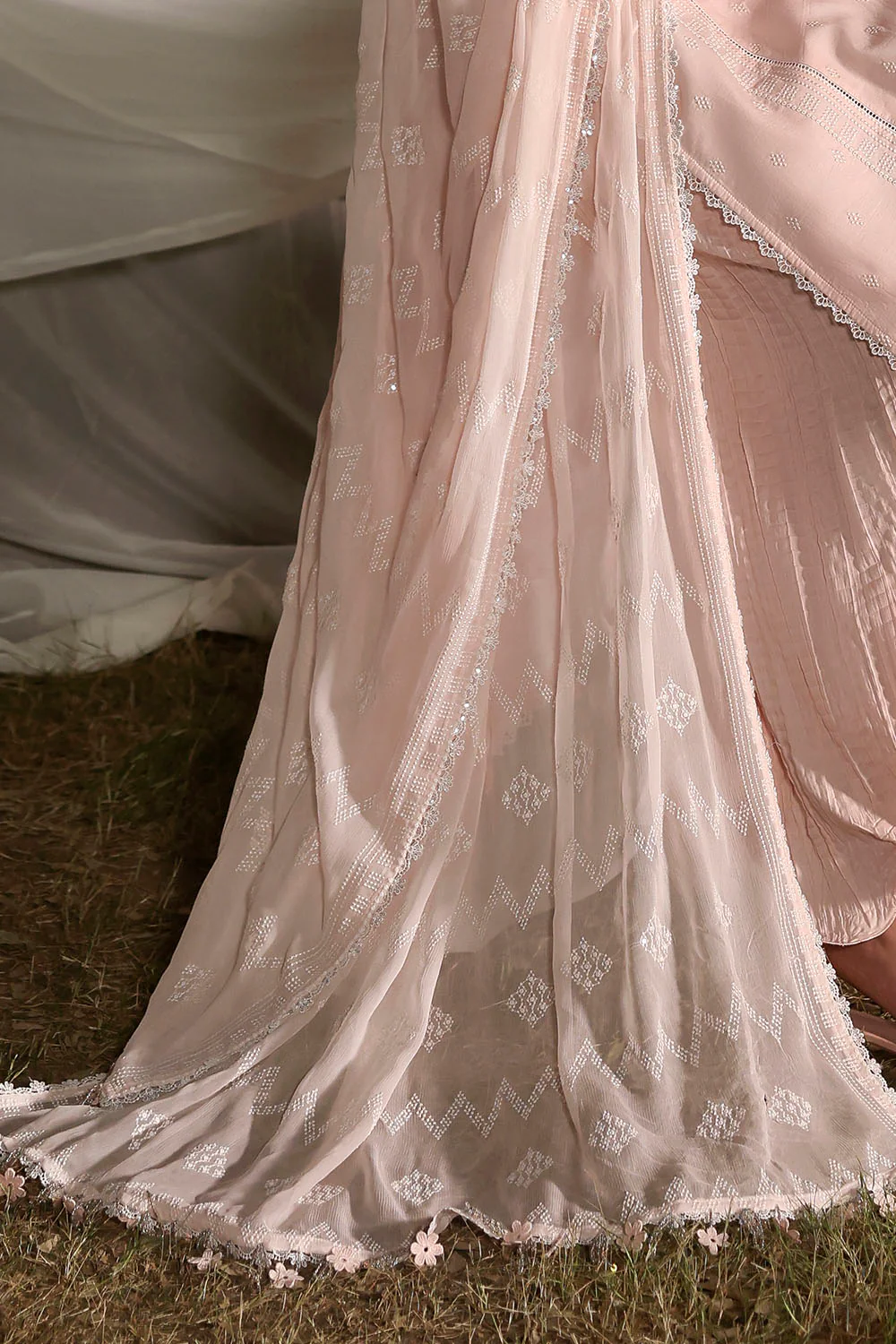 3 Piece Embroidered Lawn Suit with Embroidered Chiffon Dupatta - Image 6