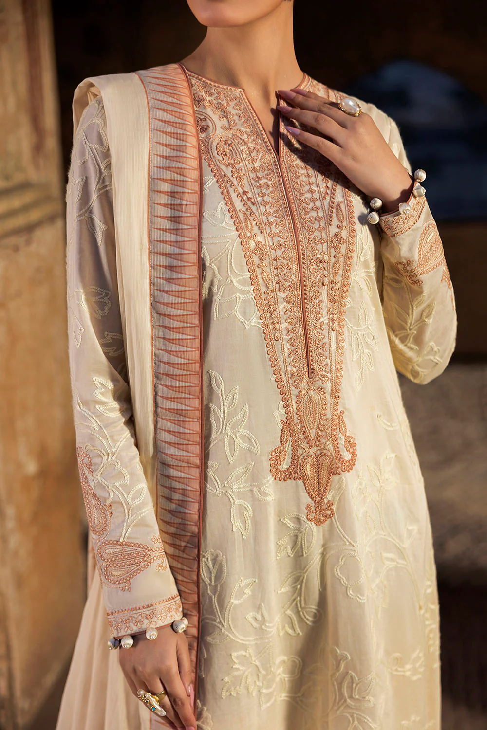 3 Piece Embroidered Lawn Suit with Lacquer Printed Denting Dupatta - Image 2