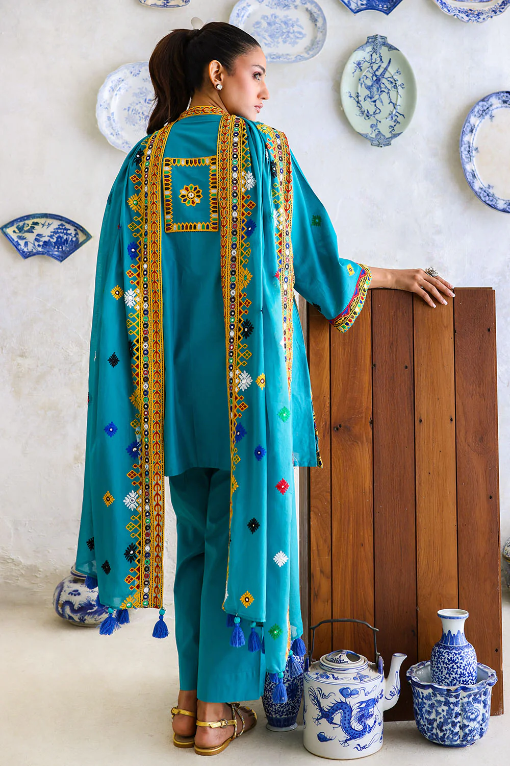 3 Piece Embroidered Lawn Suit with Lawn Dupatta and Borders - Image 4