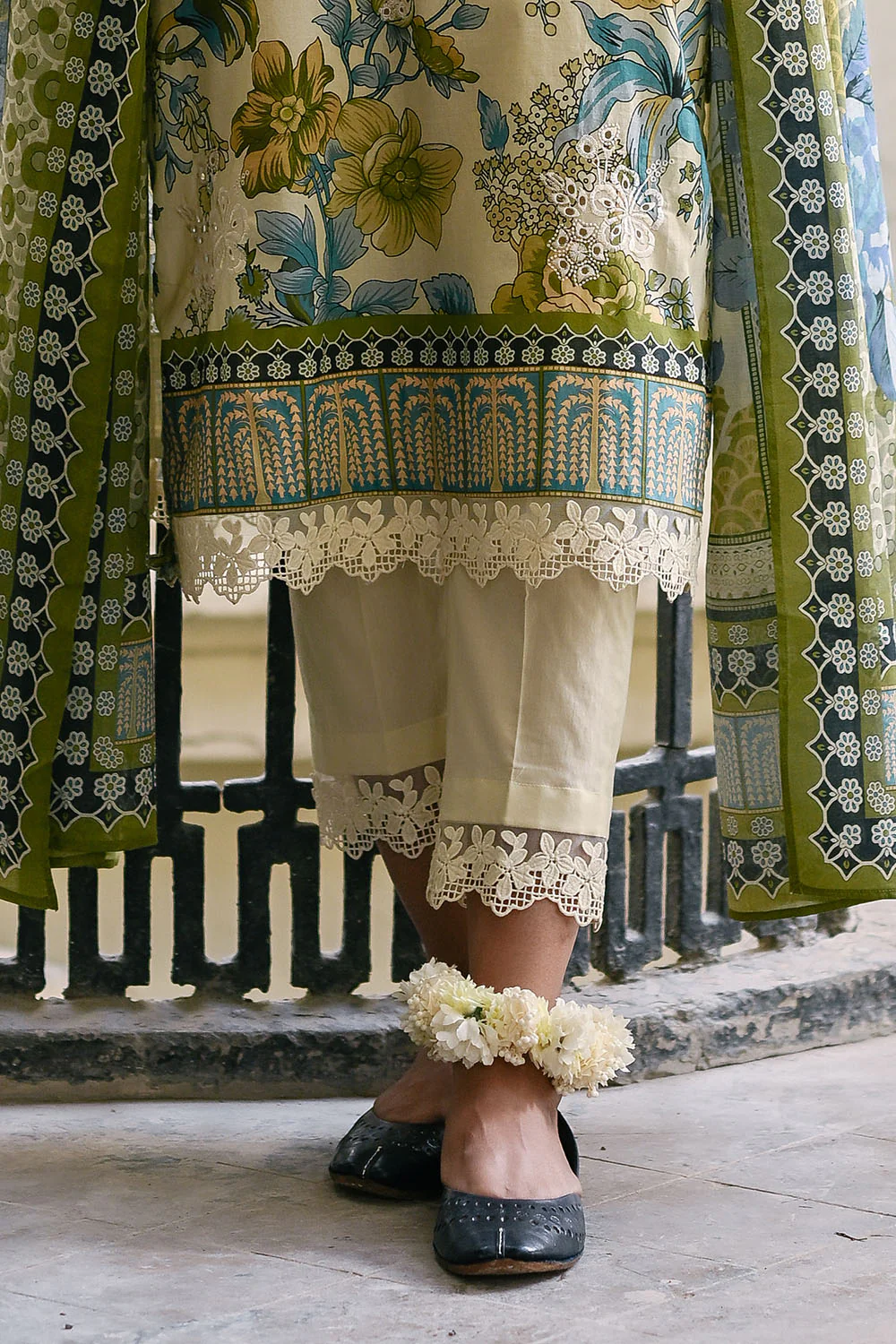 3 Piece Embroidered Printed Lawn Suit with Neckline - Image 6