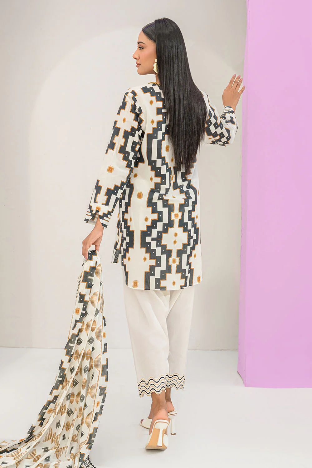 3 Piece Embroidered Printed Lawn Suit with Printed Lawn Dupatta and Dyed Trouser - Image 4