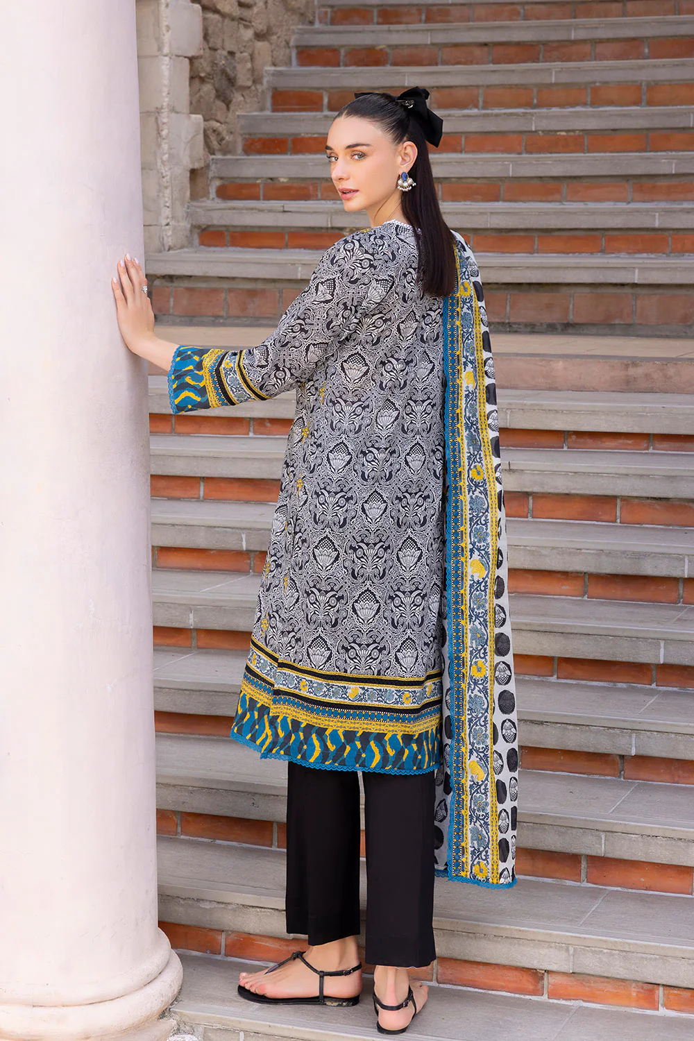3 Piece Embroidered Printed Lawn suit with Printed Sleeves - Image 3