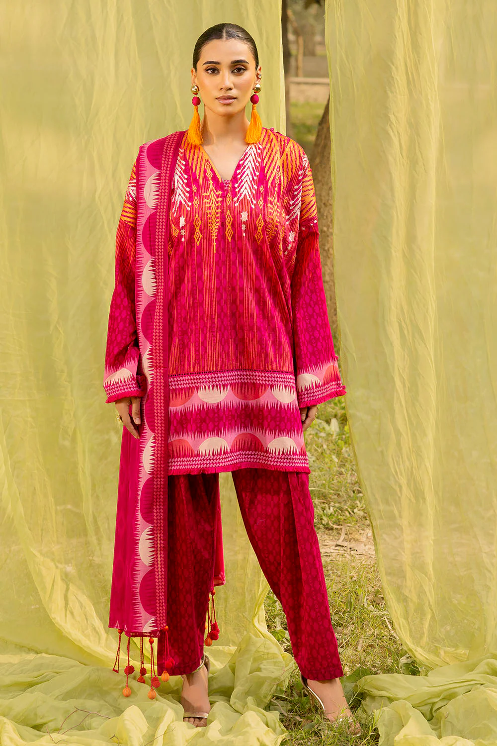 3 Piece Embroidered Printed Lawn Suit with Printed Trouser - Image 6