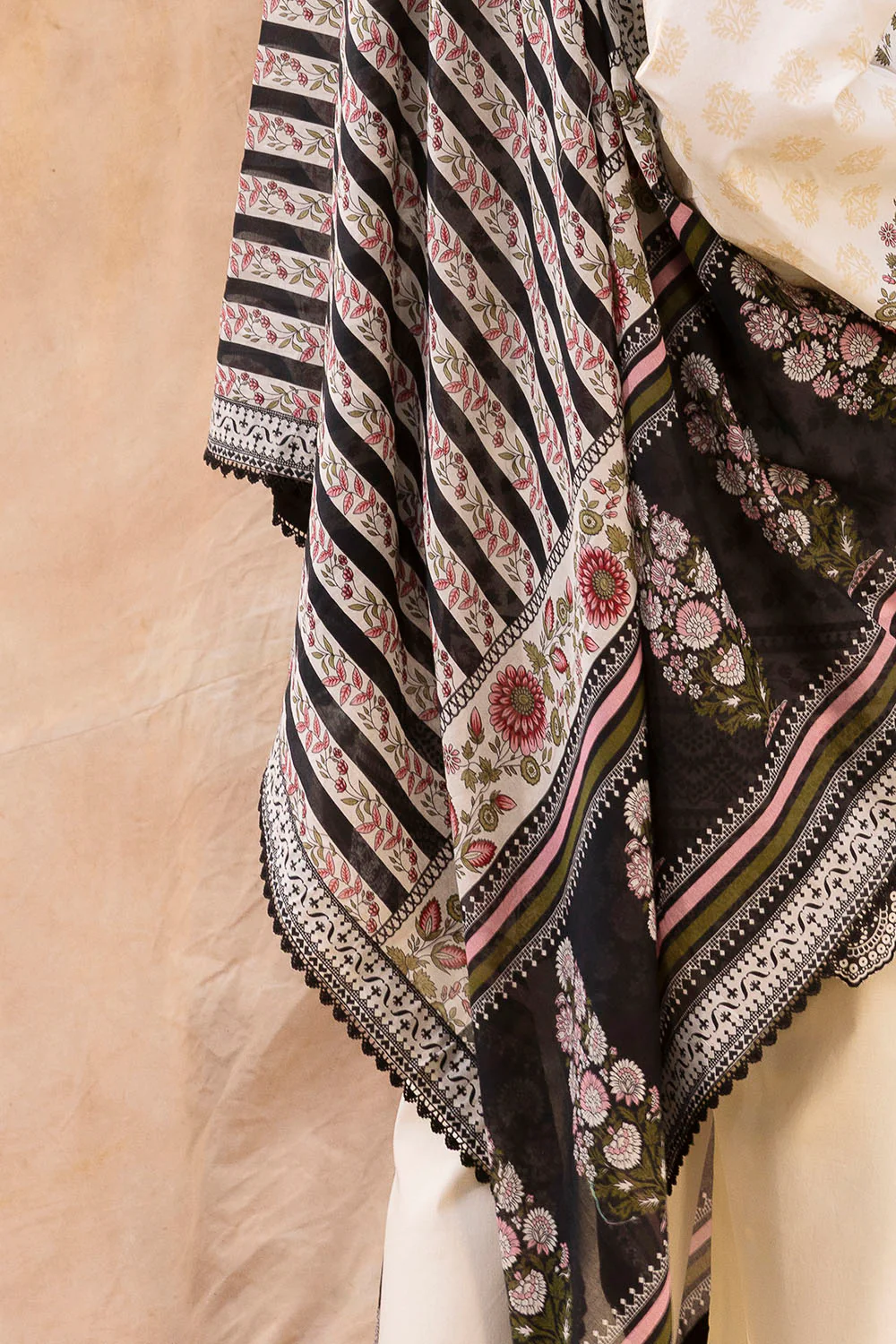 3 Piece Embroidered Printed Lawn Suit with Printed Trouser - Image 6