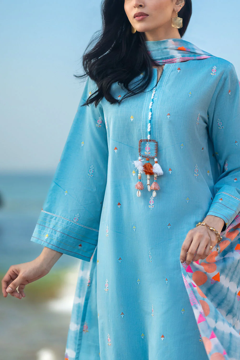 3 Piece Embroidered Yarn Dyed Jacquard Suit with Lacquer Printed Jacquard Dupatta - Image 2