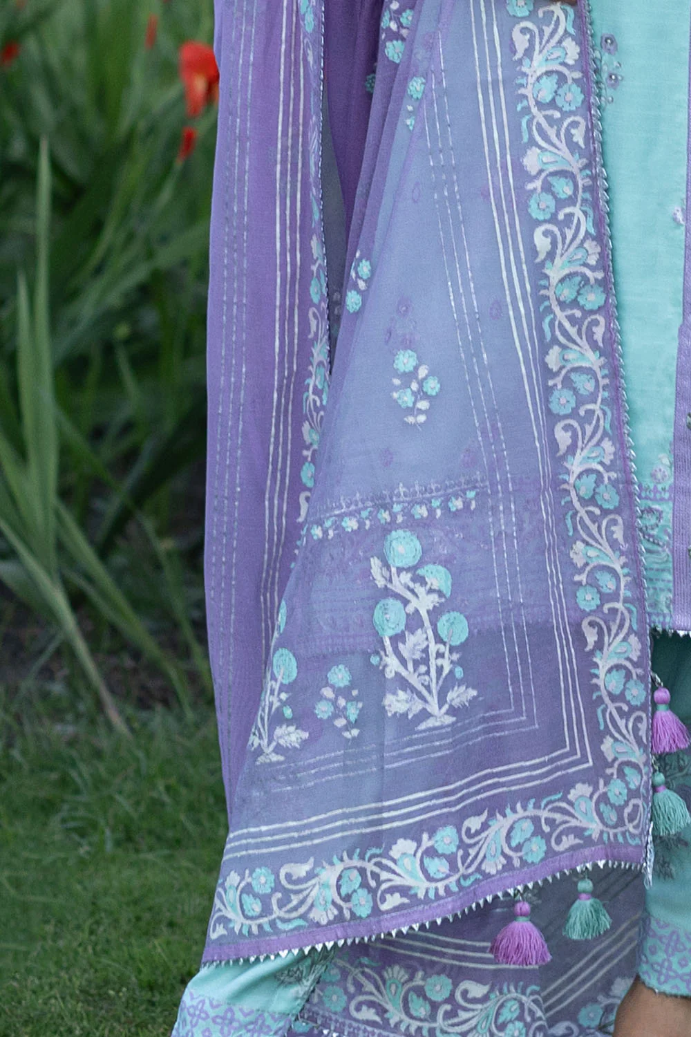 3 Piece Gold and Lacquer Printed Raw Silk Suit with Handwork Details and Gold and Lacquer Printed Cotton Net Dupatta - Image 6
