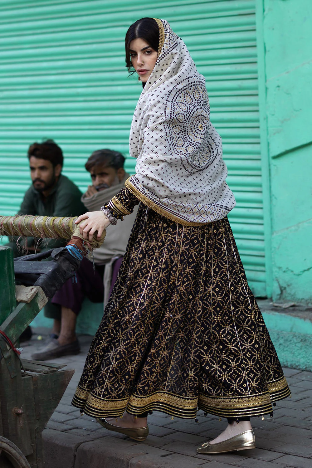 3 Piece Gold Printed Lawn Suit with Gold and Lacquer Printed Mehsuri Dupatta and Dyed Trouser - Image 4