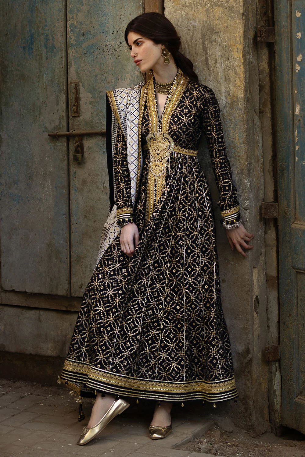3 Piece Gold Printed Lawn Suit with Gold and Lacquer Printed Mehsuri Dupatta and Dyed Trouser - Image 5