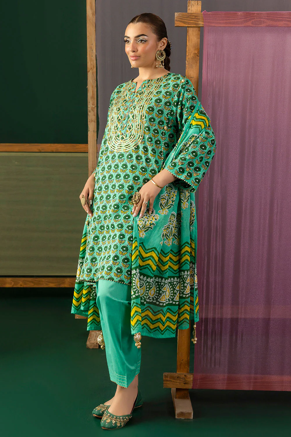 3 Piece Gota Embroidered Lawn Suit with Printed Lawn Dupatta - Image 3