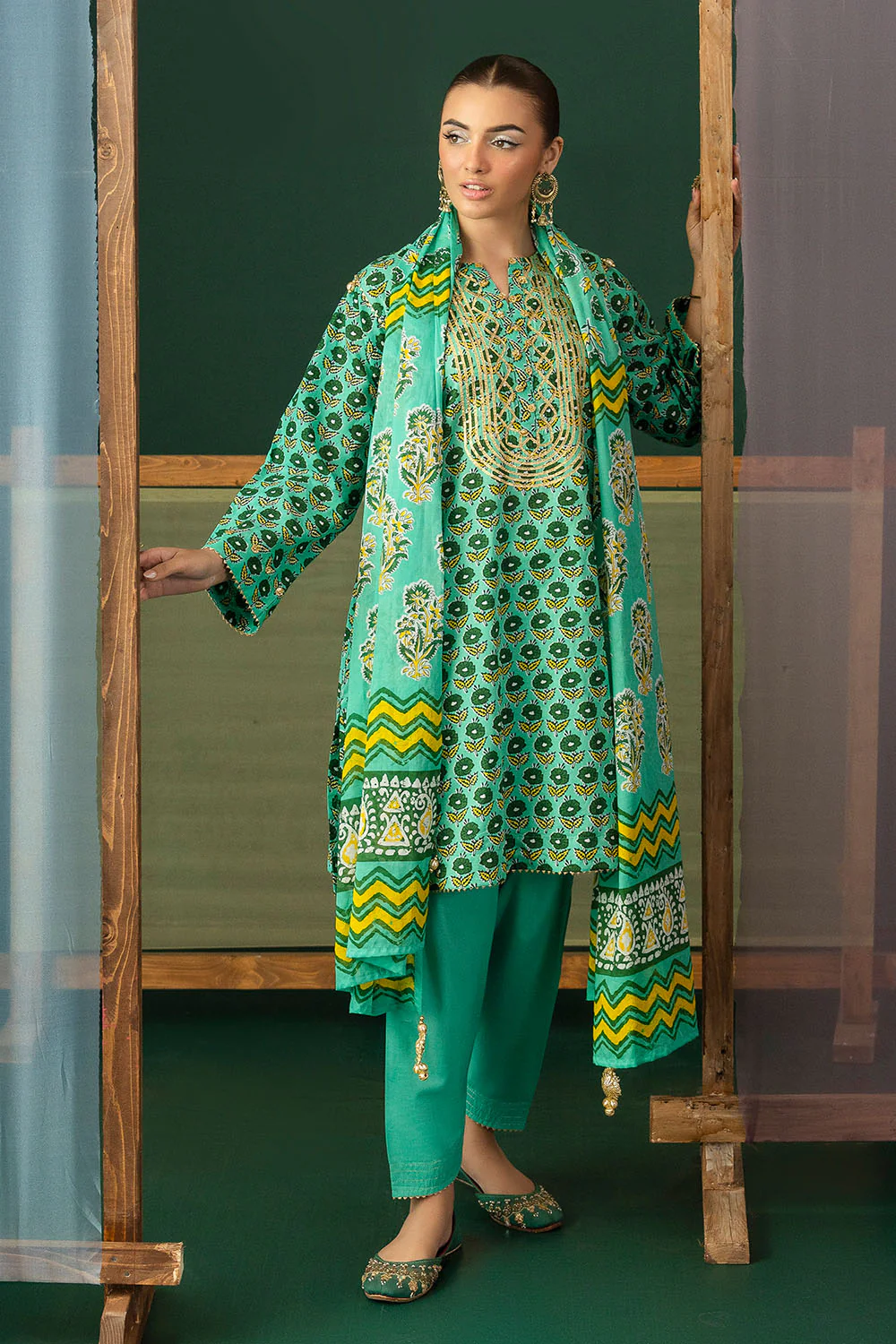 3 Piece Gota Embroidered Lawn Suit with Printed Lawn Dupatta - Image 6