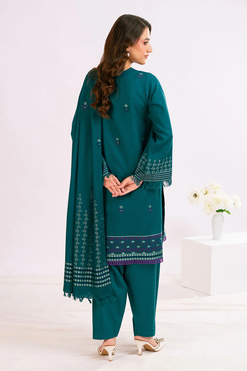 3 Piece Jacquard Suit with Dupatta - Image 4