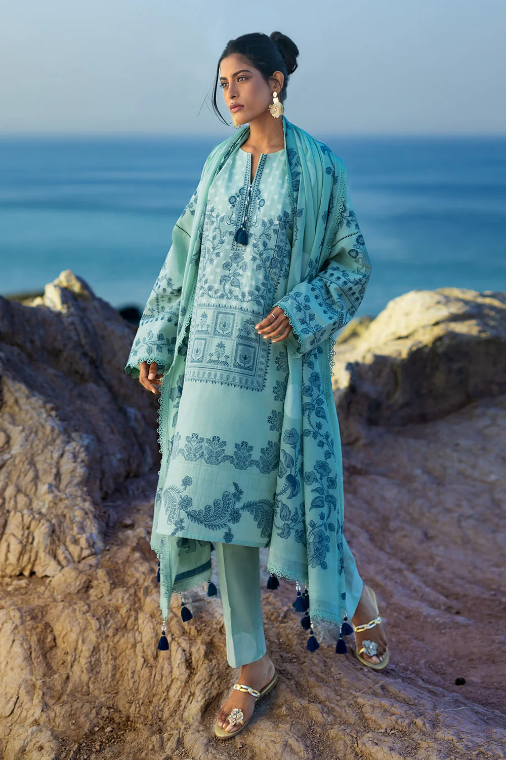3 Piece Jacquard Suit with Jacquard Dupatta - Image 5