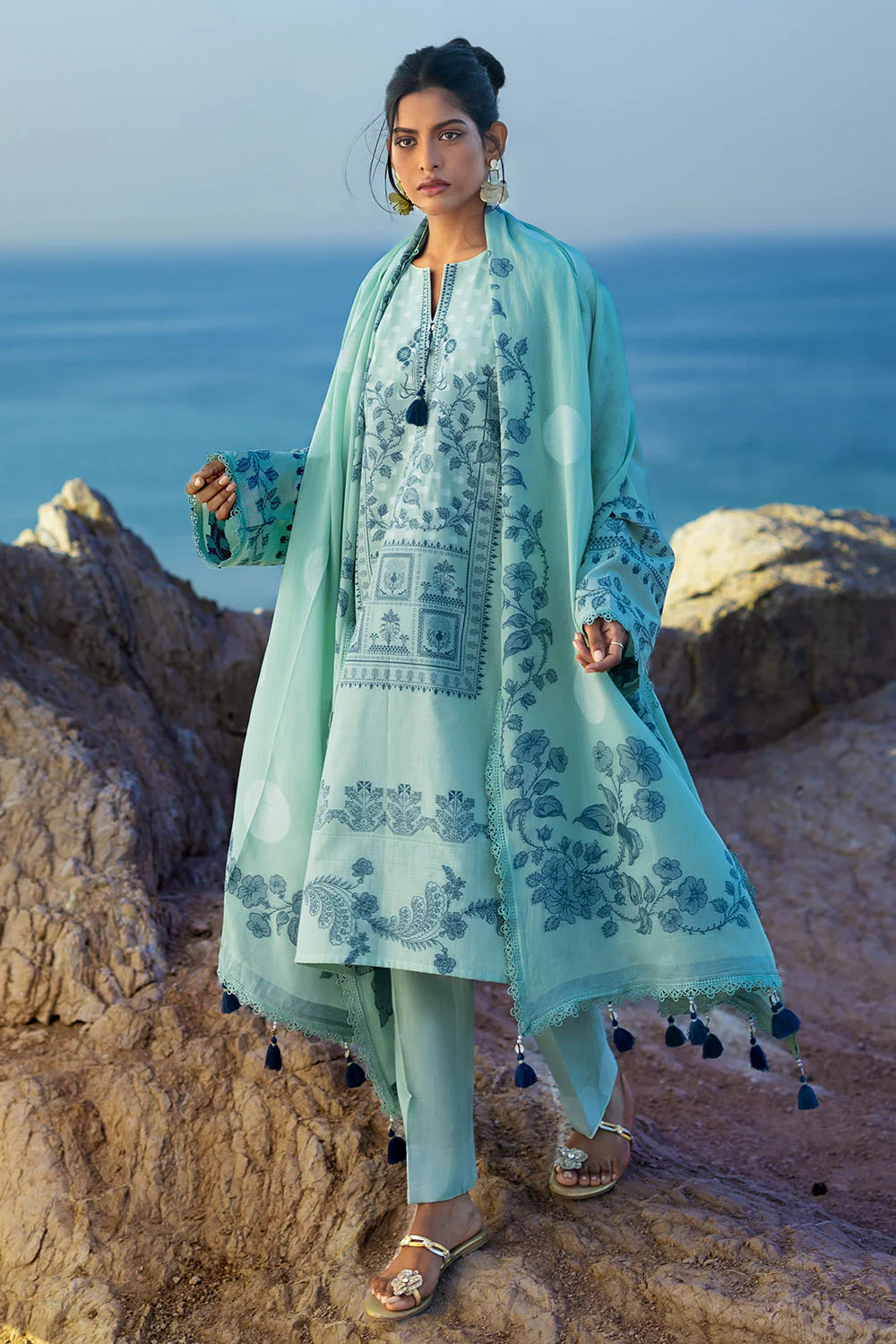 3 Piece Jacquard Suit with Jacquard Dupatta - Image 6