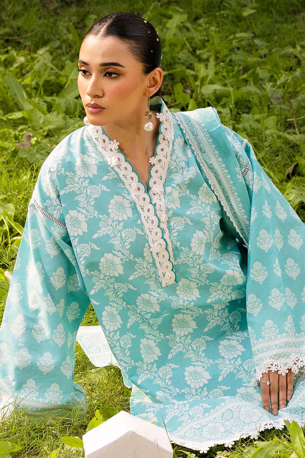 3 Piece Lacquer Printed Lawn Suit with Lace and Dupatta - Image 5