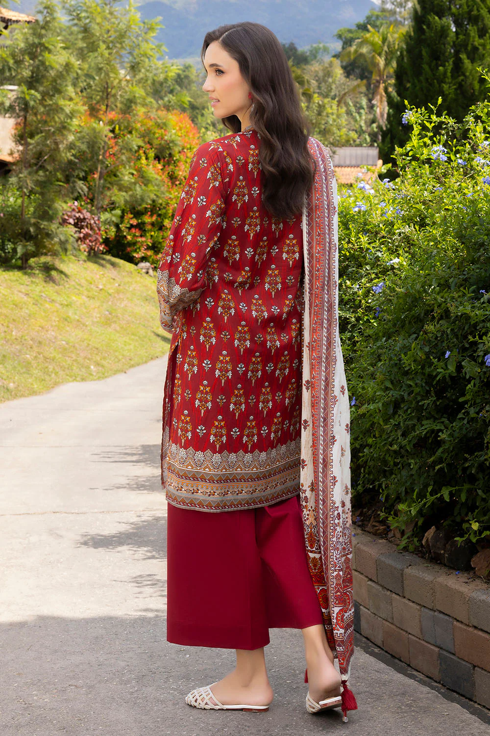 3 Piece Printed Cambric Suit with Lawn Dupatta - Image 3