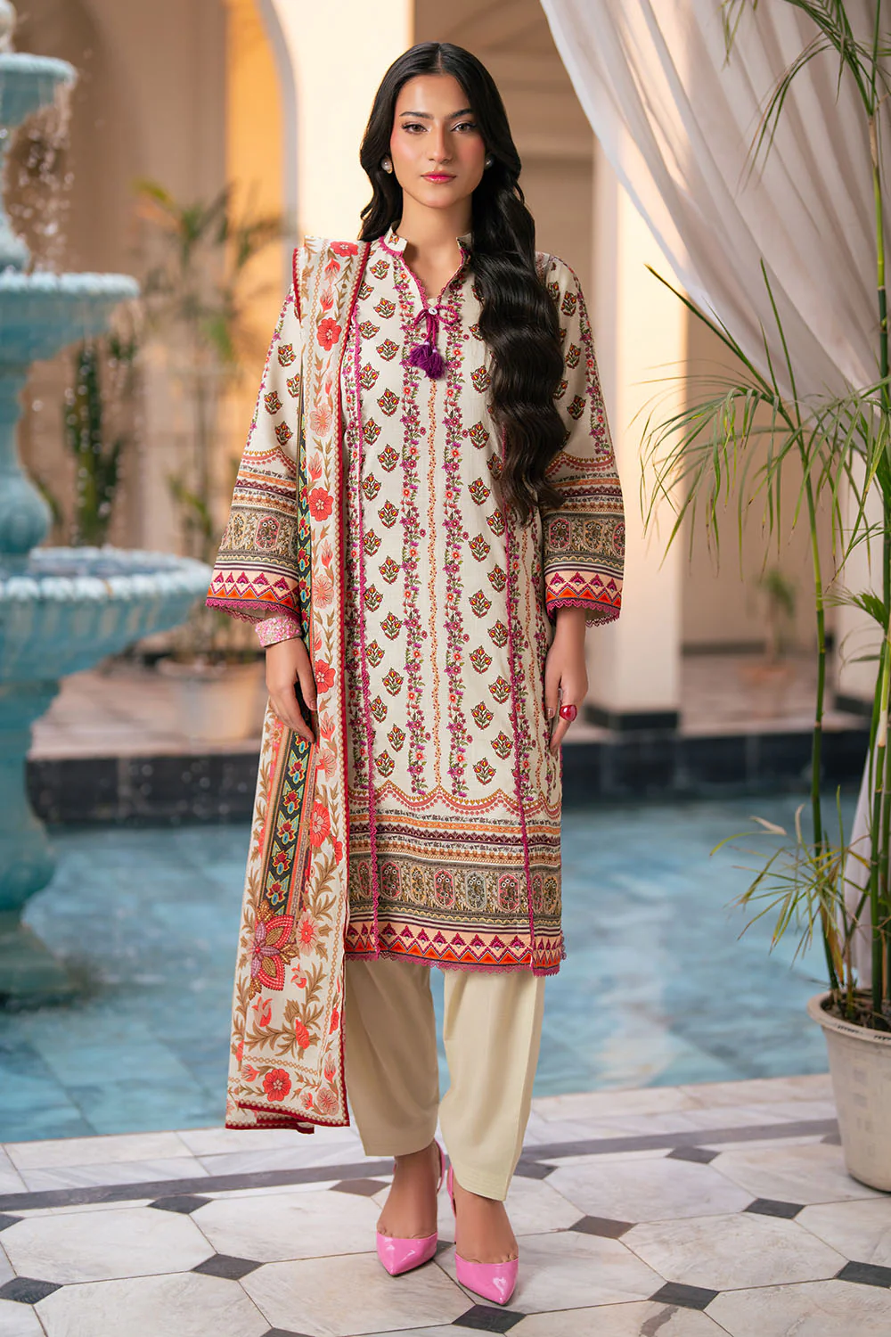 3 Piece Printed Cross Hatch Suit with Lawn Dupatta - Image 6