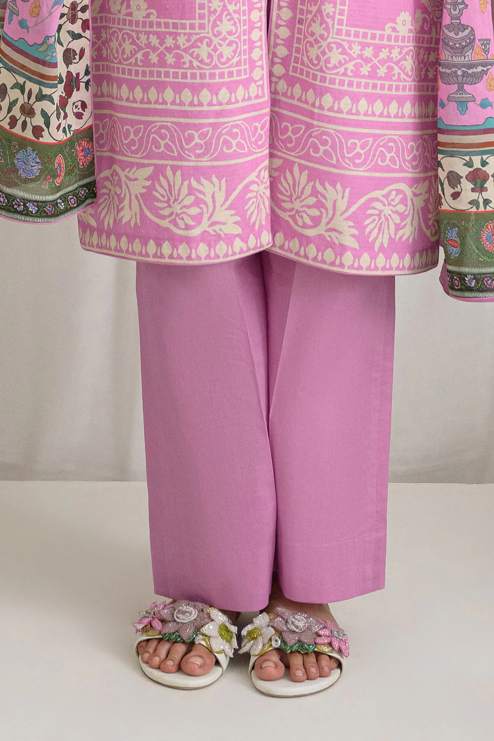 3 Piece Printed Dobby Suit with Printed Lawn Dupatta and Dyed Trouser - Image 5