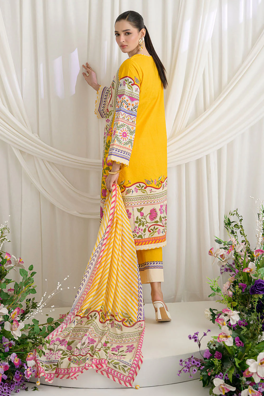 3 Piece Printed Dobby Suit with Printed Lawn Dupatta and Dyed Trouser - Image 4