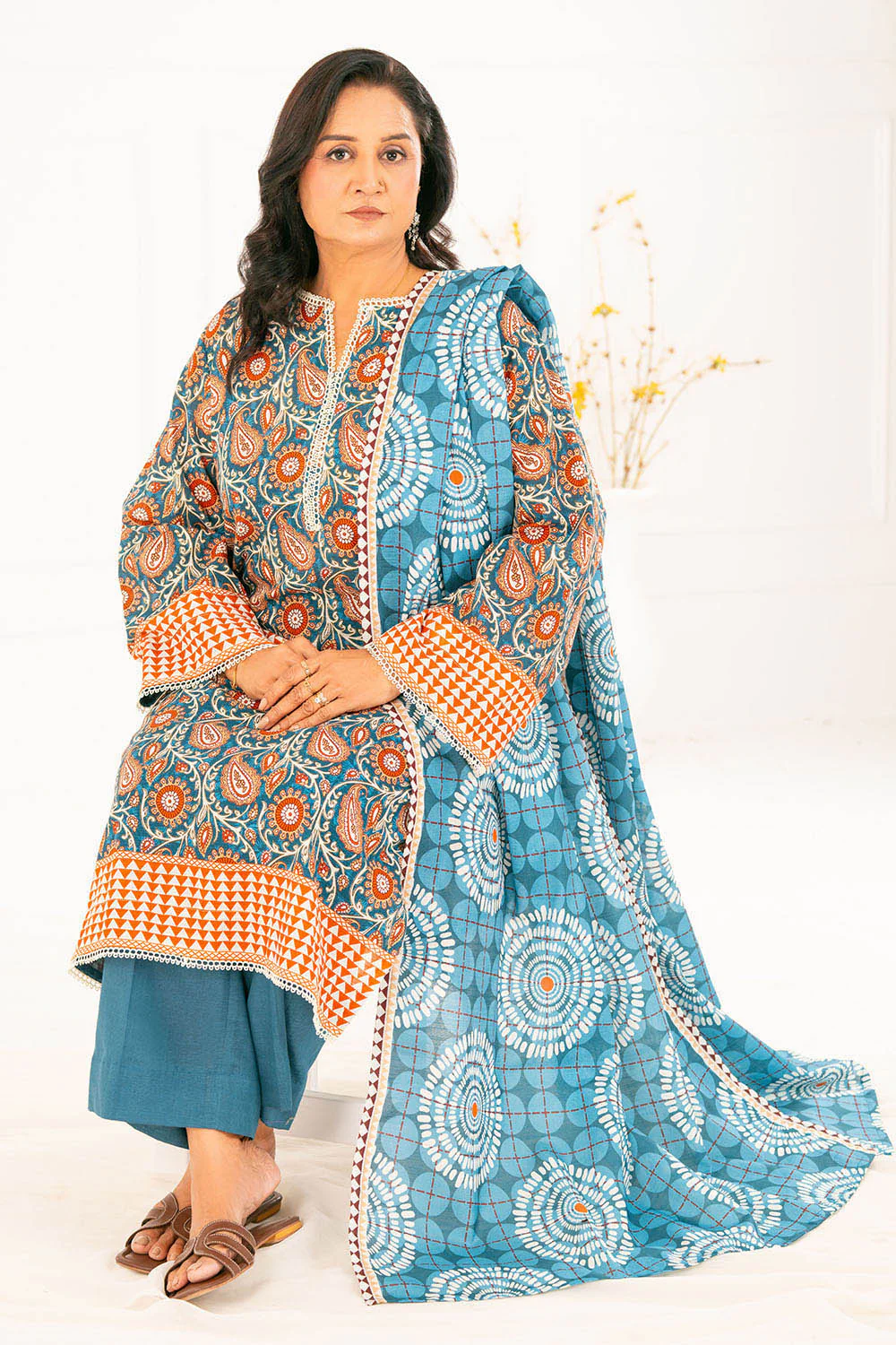 3 Piece Printed Khaddar Suit with Dupatta - Image 6