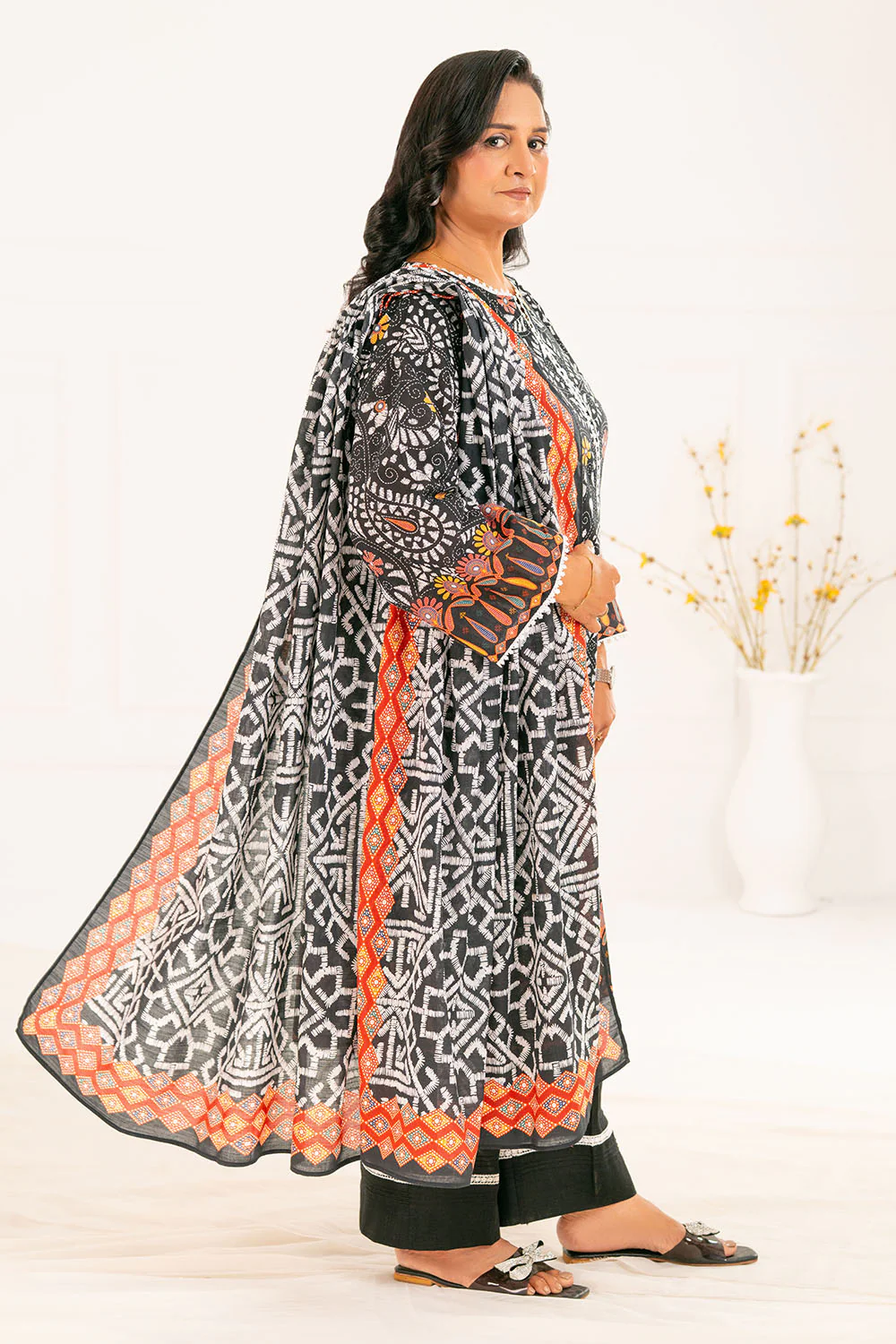 3 Piece Printed Khaddar Suit with Dupatta - Image 3