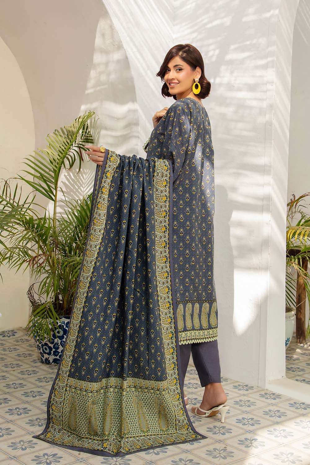 3 Piece Printed Khaddar Suit with Dupatta - Image 4
