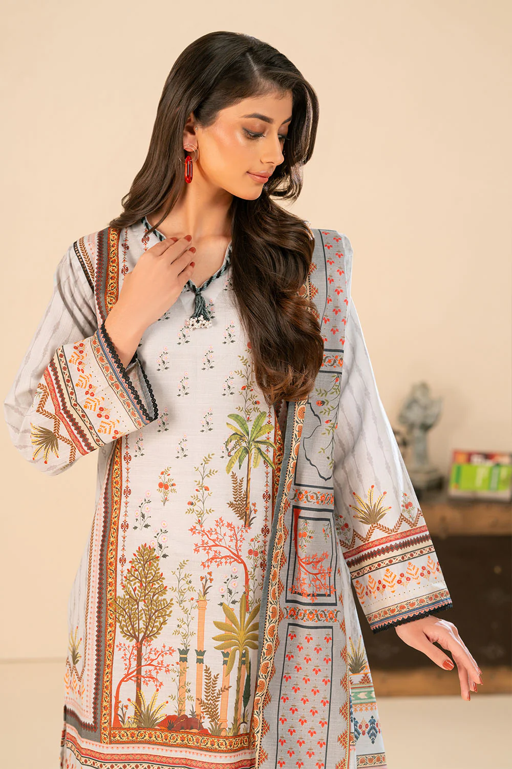 3 Piece Printed Khaddar Suit with Dupatta - Image 3