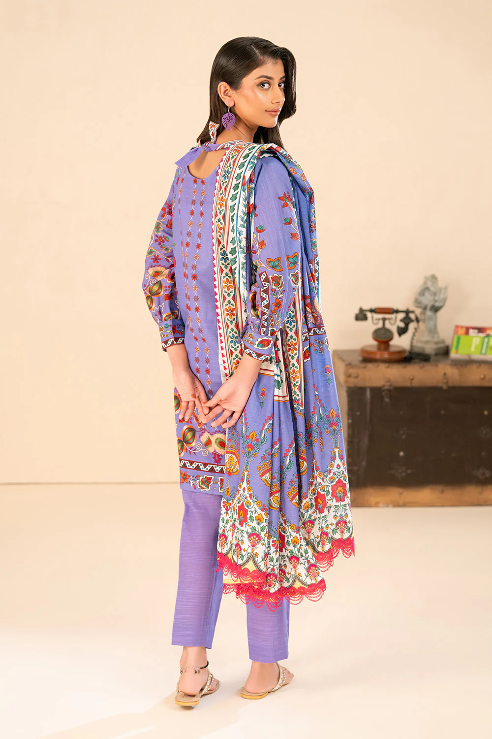3 Piece Printed Khaddar Suit with Dupatta - Image 4