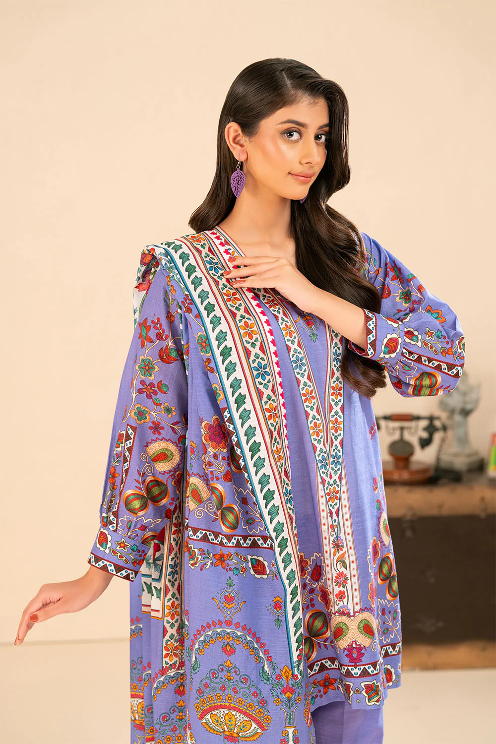 3 Piece Printed Khaddar Suit with Dupatta - Image 6