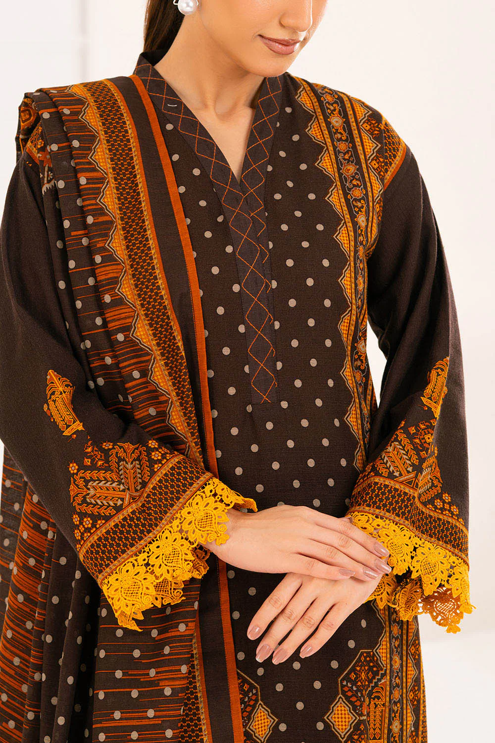3 Piece Printed Khaddar Suit with Dupatta - Image 2